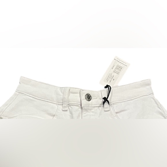 We Wore What White Denim Flare Short - Picture 6 of 8